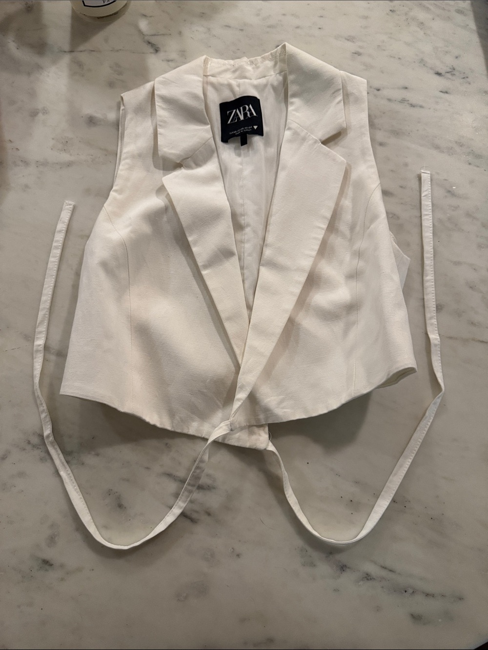 Zara White Tailored Sleeveless Crop Vest